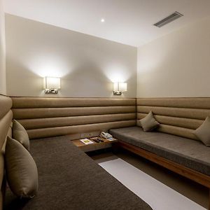 Luxury Room on Food & Soft Beverage